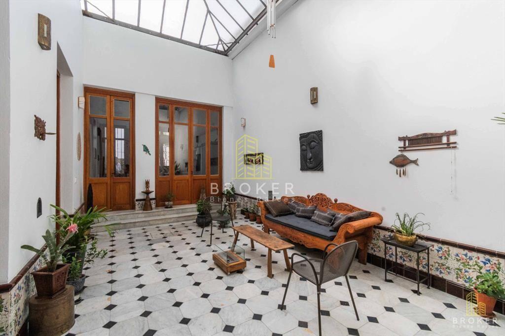 Venta Casa en Parque Rodó reciclada! BROKER en