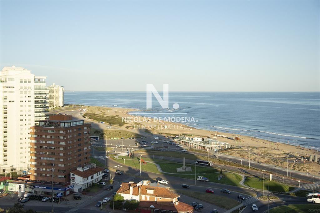 Departamento en venta en Edif. El Torreon frente