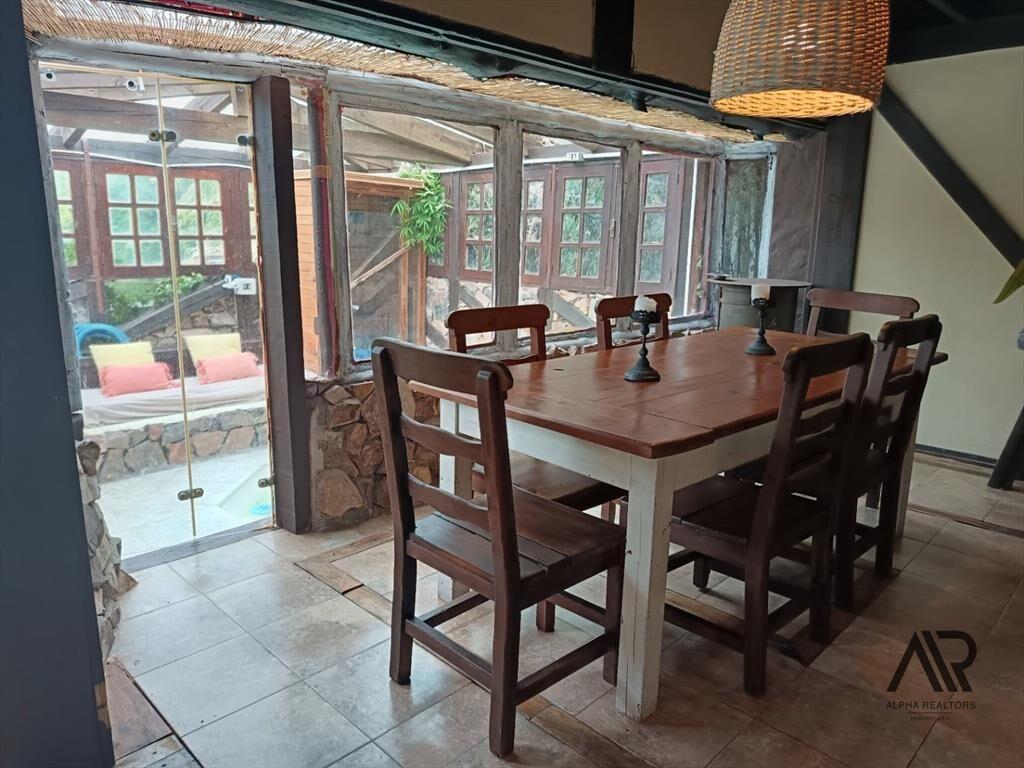 Casa en venta de 3 dormitorios en Pinares
