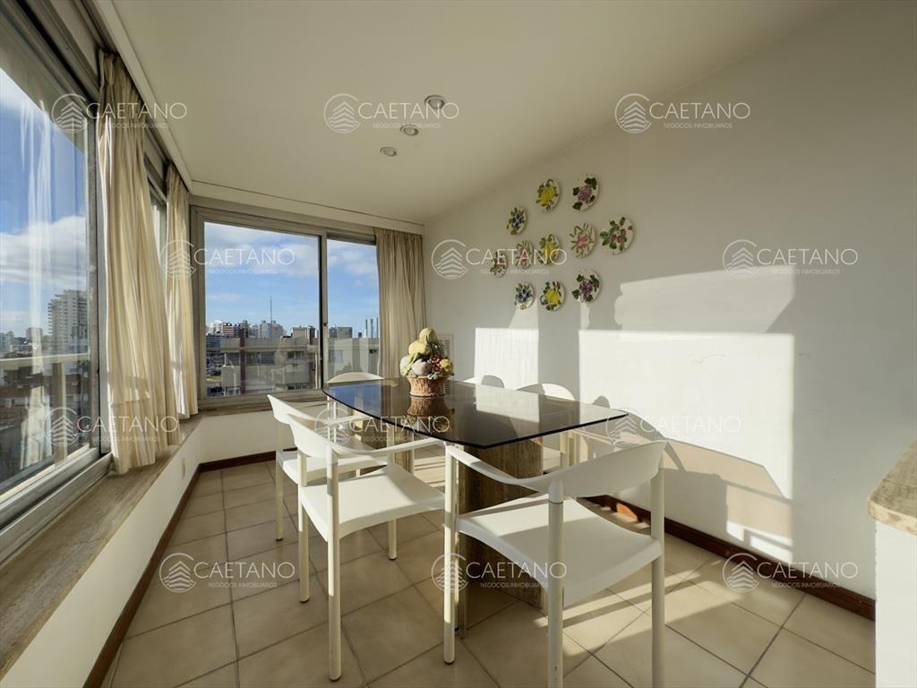 Apartamento en venta, dos dormitorios, 2 baños, peninsula.