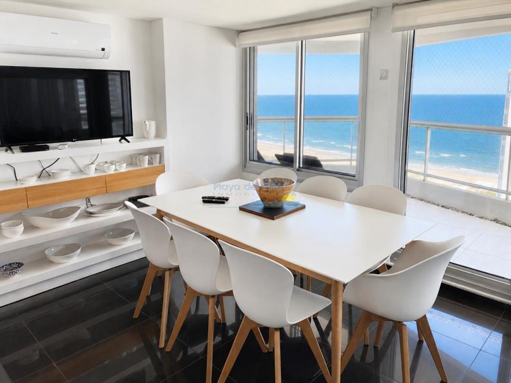 Venta de gran apartamento de 3 dormitorios con en