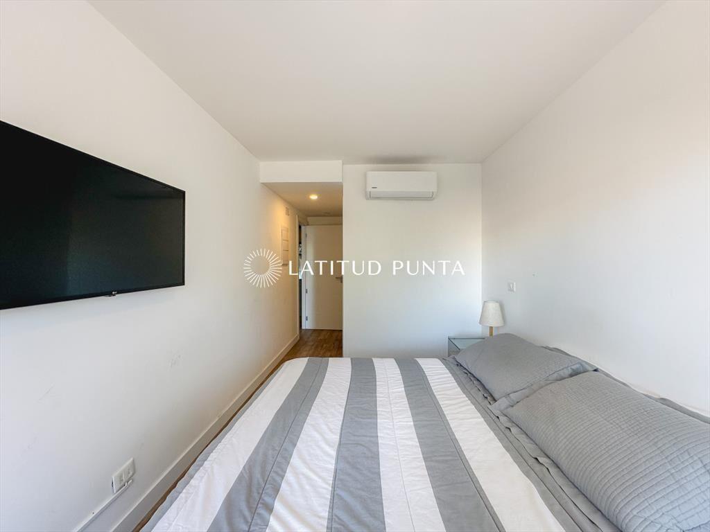 Apartamento en venta con renta anual