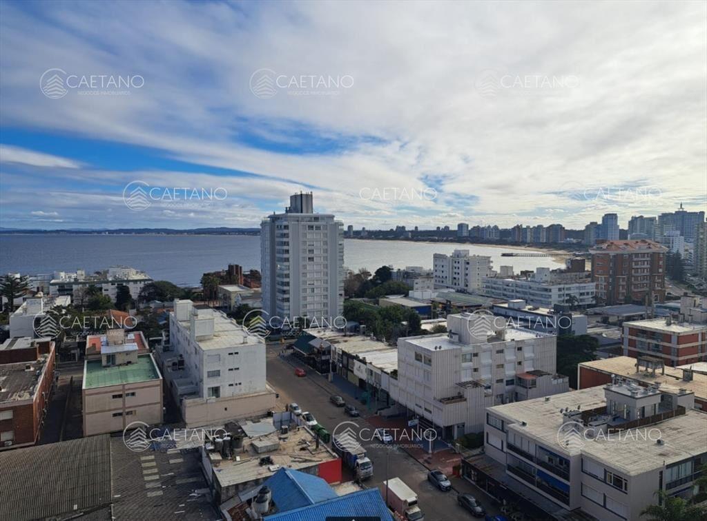Apartamento en venta de 2 dormitorios en Punta