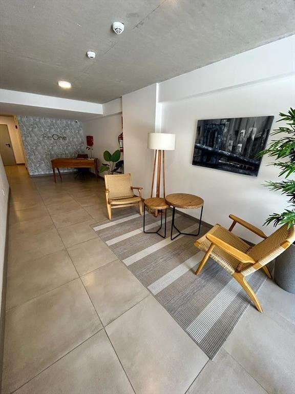 Nuevo, 1 dormitorio prox a Mdeo Shopping, gym, barbacoa, c