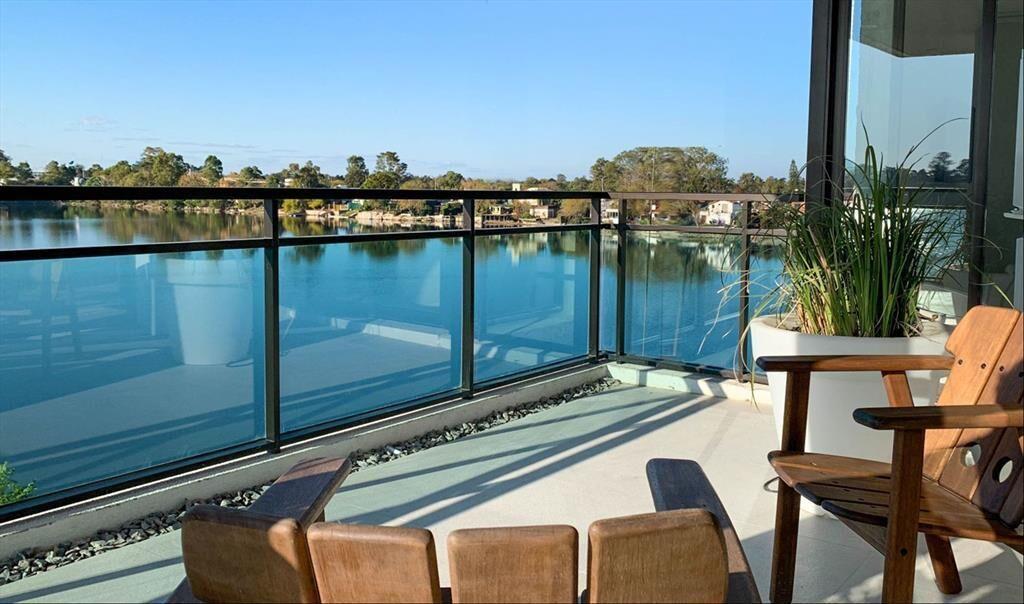 Apartamento A Estrenar Con Vista Al Lago En Carrasco