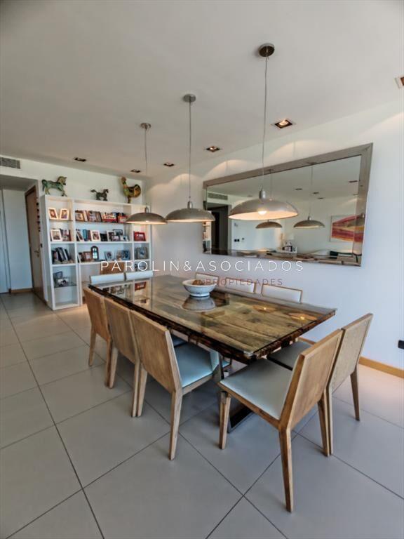 Departamento en Venta de 3 Dormitorios en Tiburon