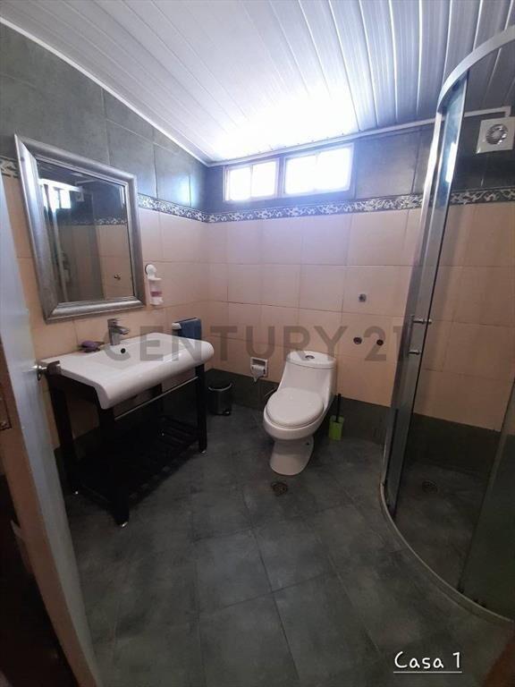 Venta 2 casas, Padrón único a pasos de Propios y Gral. Fl...