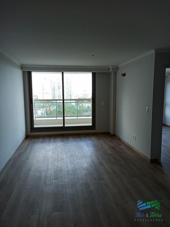 En venta apartamento de dos dormitorios a en del