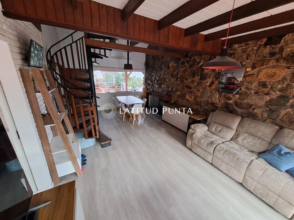 Casa en Pinares, 4 dormitorios
