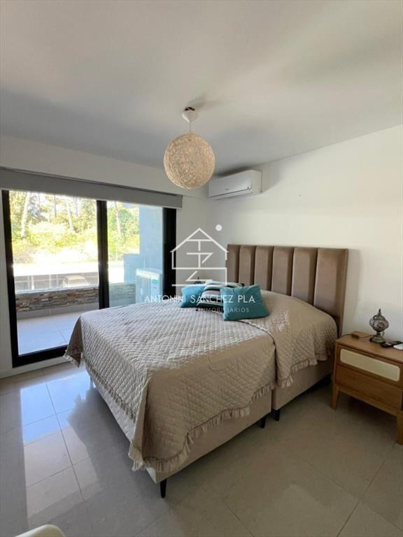 VENTA CONFORTABLE APARTAMENTO EN PLANTA BAJA ZONA
