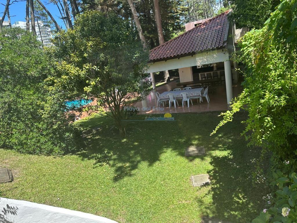 Casa en Alquiler en Punta del este de 6 , San ,
