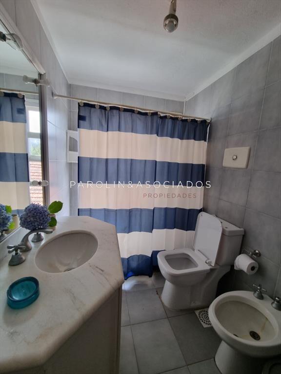 Casa en venta en La Barra a 3 cuadras de la Punta