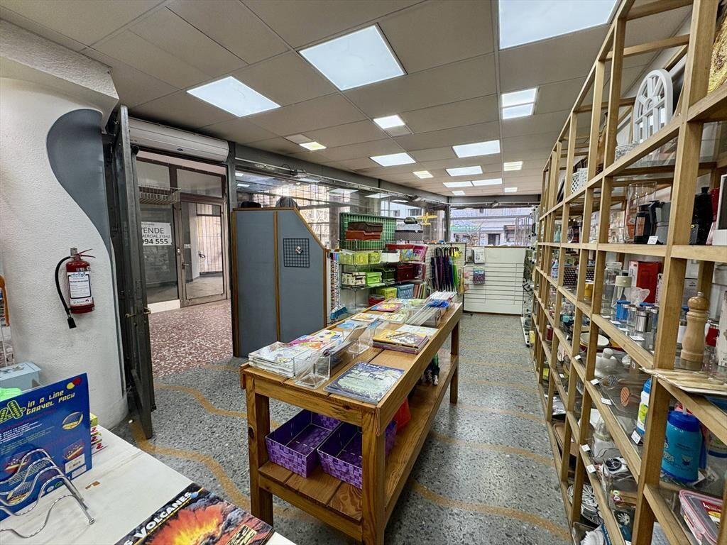 Venta de Local comercial con 294 Mts2 en Cordón sobre 18 de