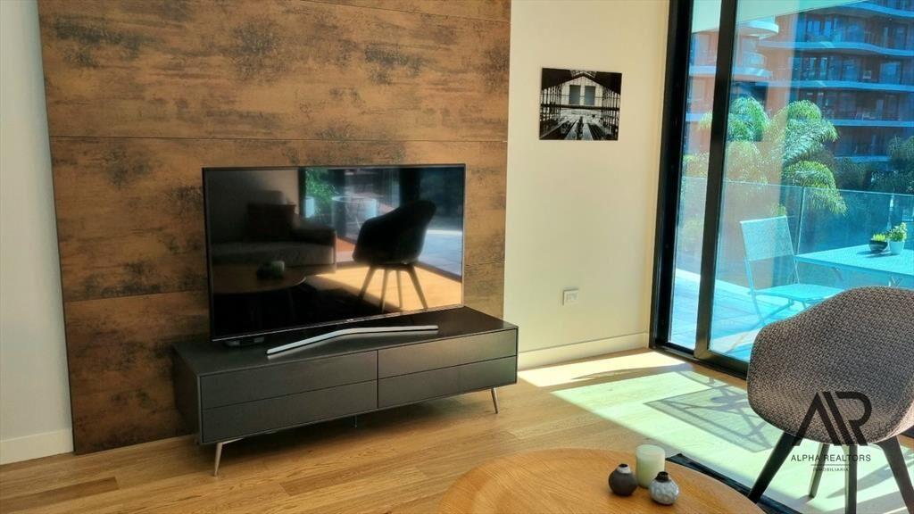 Venta De Amplio Apartamento 1 Dormitorios + Garaje Y Box...