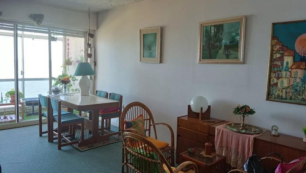Venta apartamento de 2 dormitorios frente al mar en Malvin