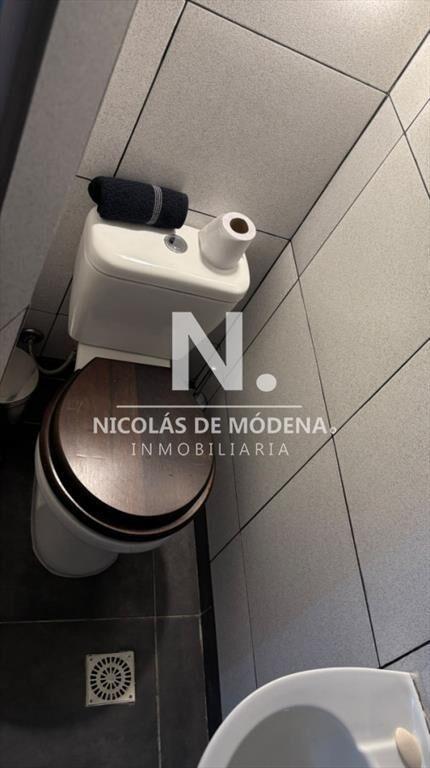 Casa 6 Dormitorios 5 BaÃ±os con Jardin y Garage