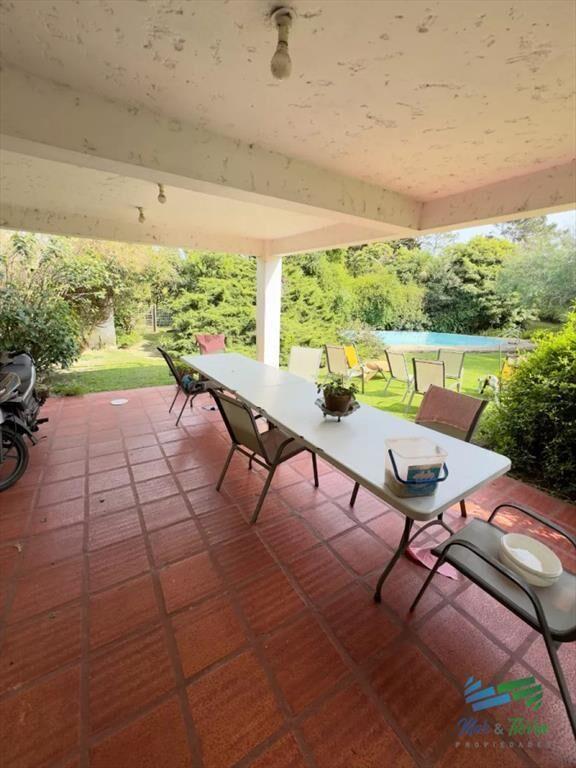 En venta cabaña con gran terreno, piscina y de