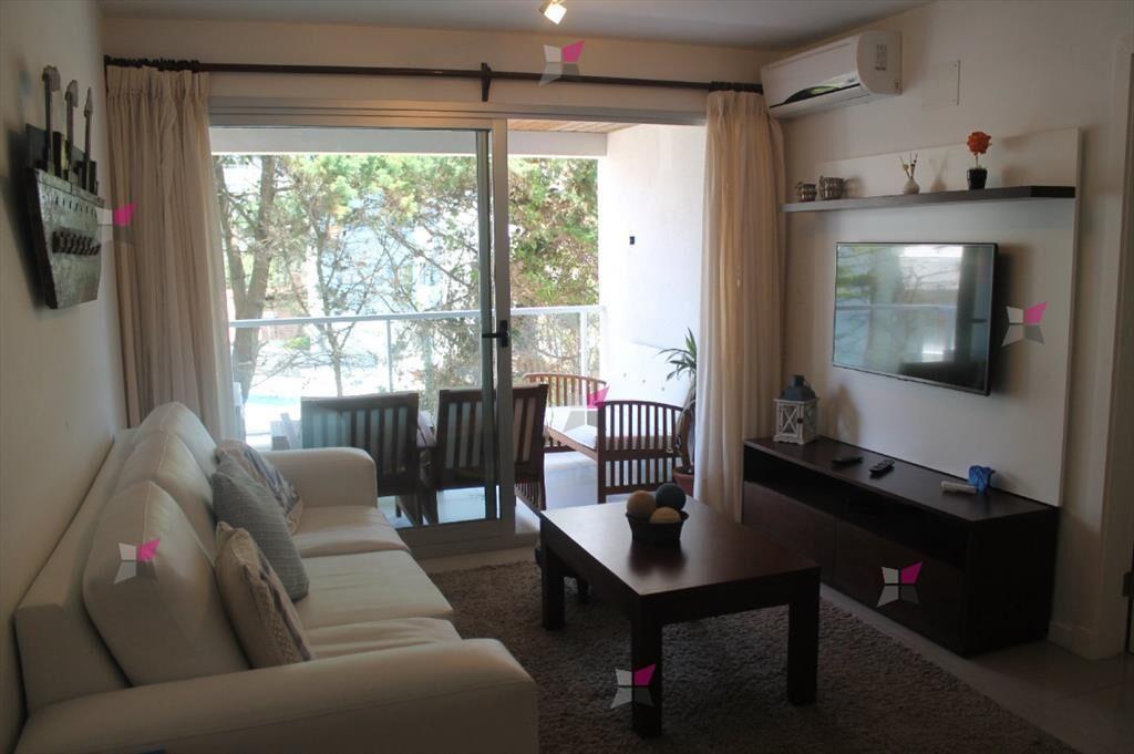 Apartamento en Brava, 2 dormitorios *