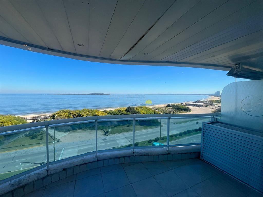 Apartamento de 3 dormitorios en Torre Millenium ,