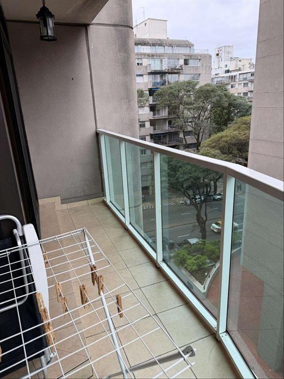 ALQUILER APARTAMENTO POCITOS 2 DORMITORIOS 2 BAÑOS BALCÓN C