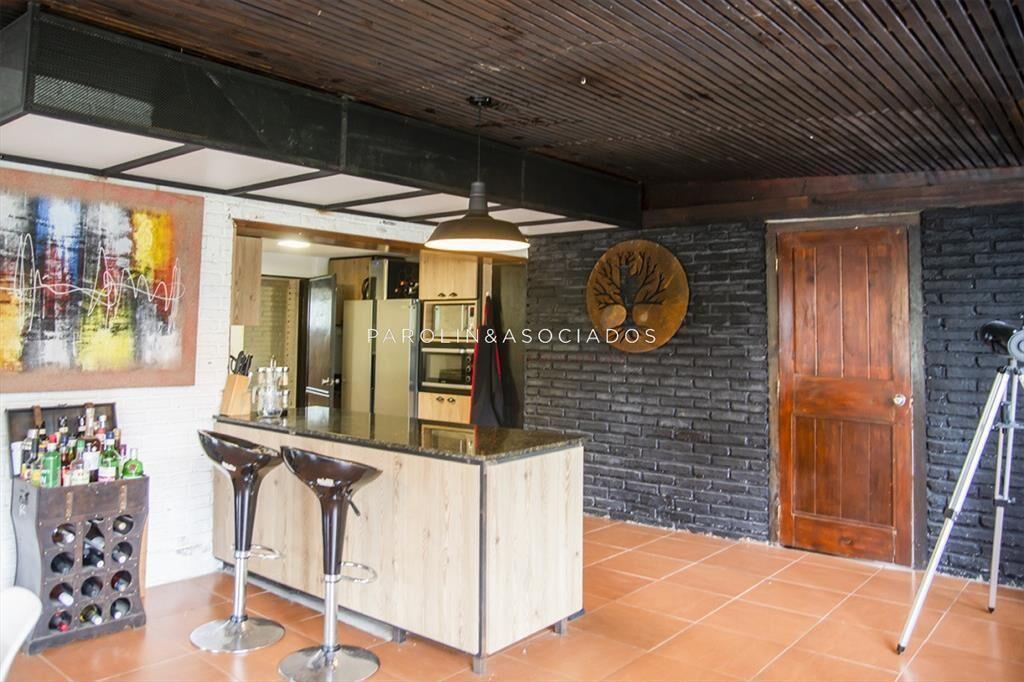 Casa en Venta de 5 dormitorios en San Rafael ,