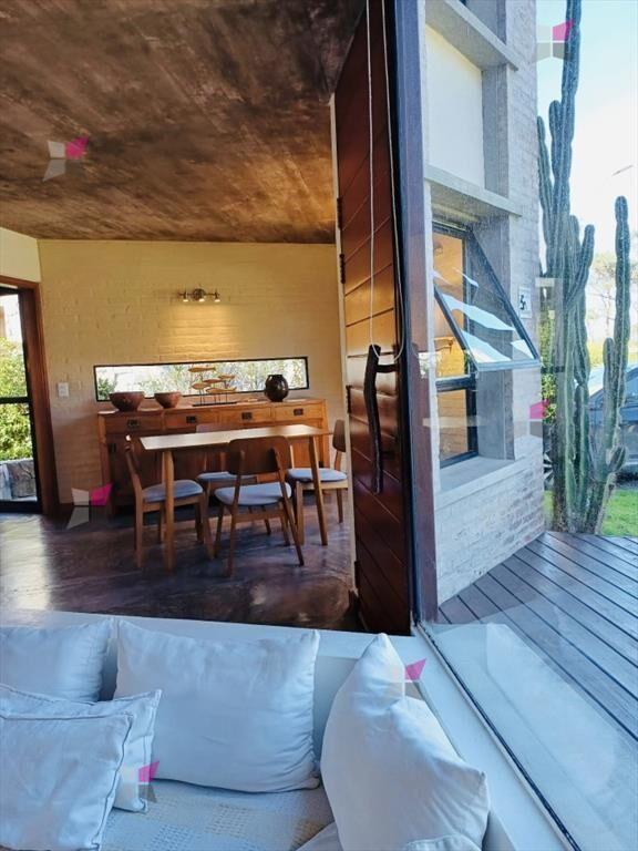 Casa de 3 Dormitorios en Montoya - Punta del Este