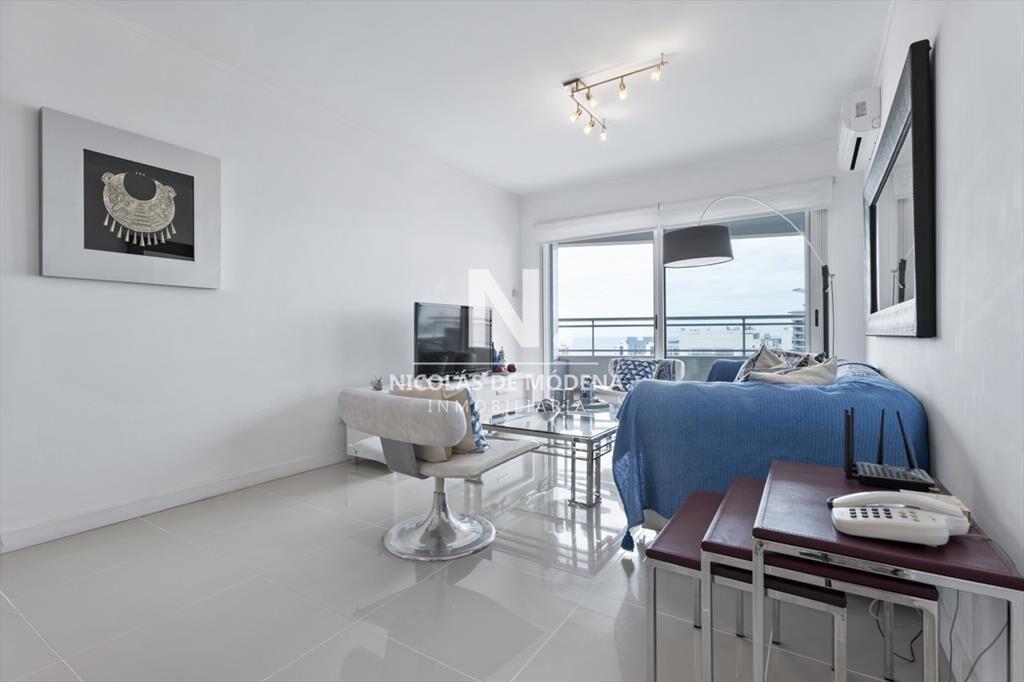 Vende apartamento en Brava Punta del Este de 3