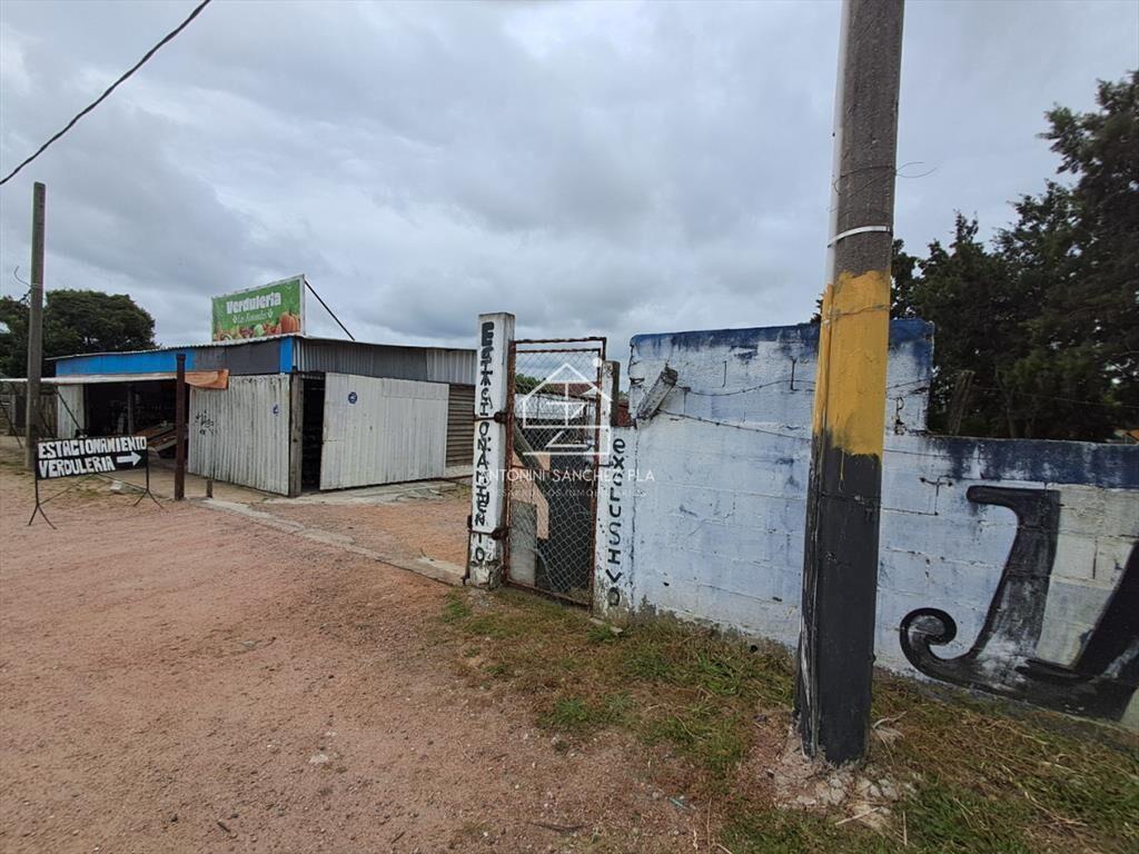 MALDONADO CIUDAD PERIMETRAL AMPLIO TERRENO EN EN