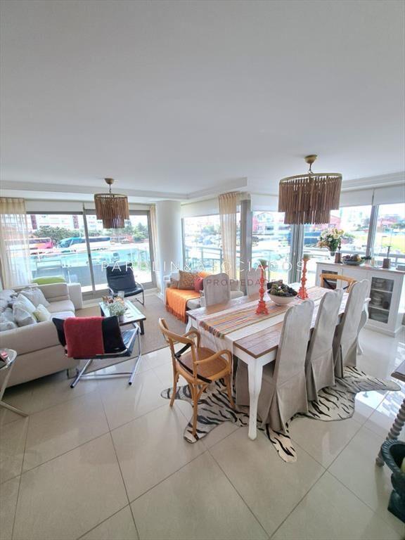 Apartamento en venta de 2 dormitorios en Punta