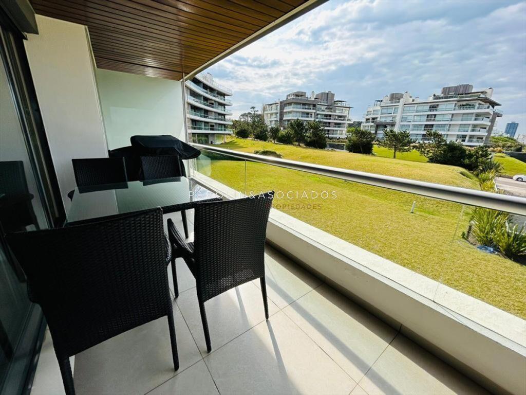 Apartamento en venta Playa Brava 3 dormitorios +