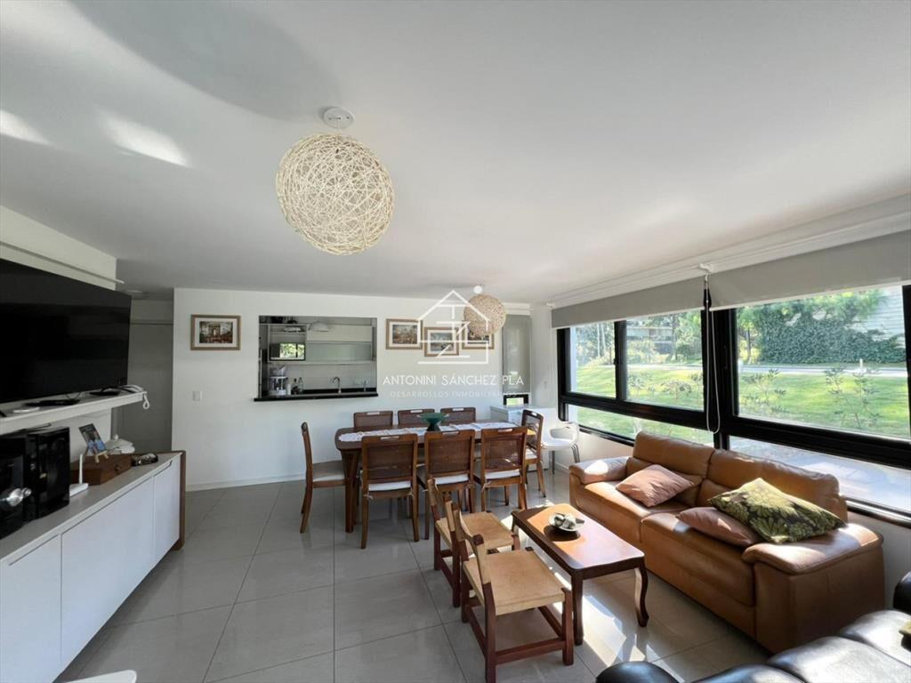 VENTA CONFORTABLE APARTAMENTO EN PLANTA BAJA ZONA