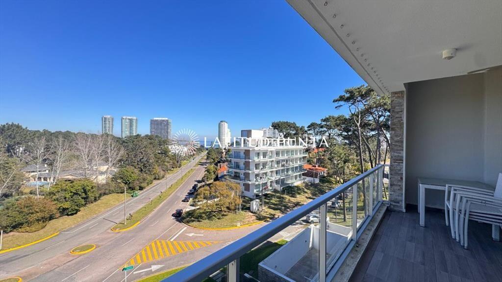 Penthouse a pocas cuadras del mar, 3 dormitorios
