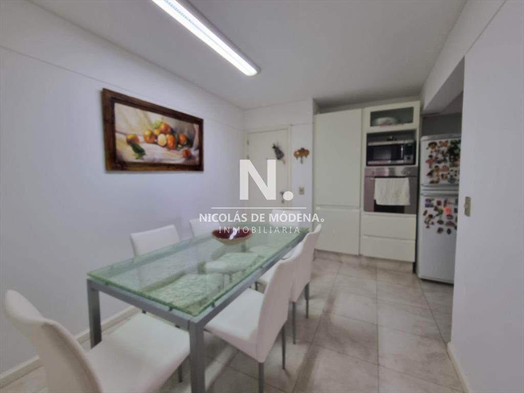 En venta hermoso departamento en Punta del Este.