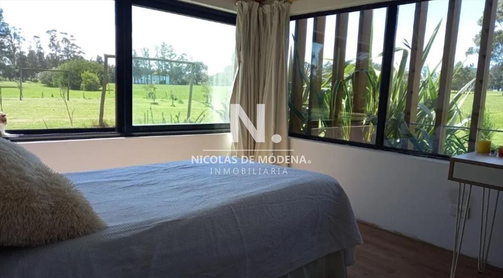 Vende chacra de 4 dormitorios en Barrio privado