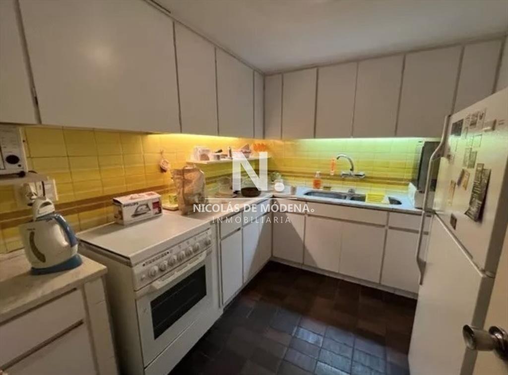 Vende apartamento de 2 dormitorios, con excelente