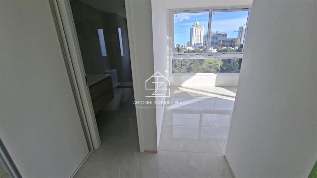 APARTAMENTO A ENTRENAR 3 DORMITORIOS