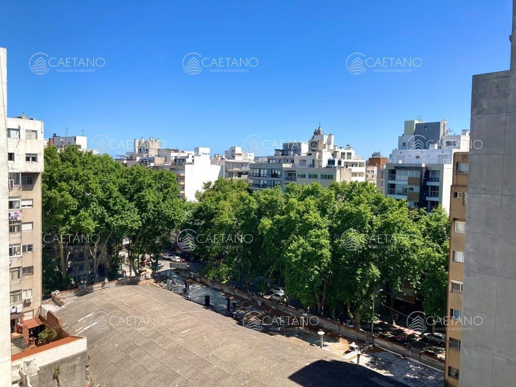 Monoambiente en Paseo de los Pocitos - A 2 de la