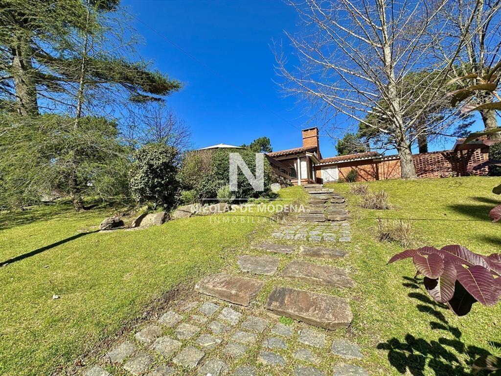 Venta Casa 6 dormitorios Playa Mansa Punta del