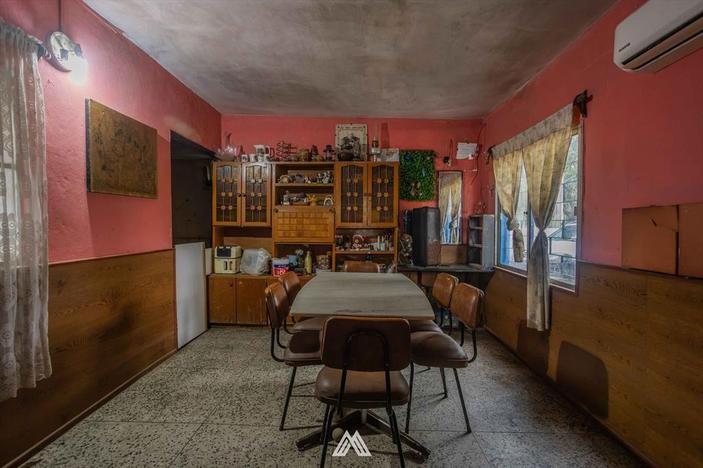 VENTA CASA 2 DORMITORIOS MAS GALPON LAS PIEDRAS