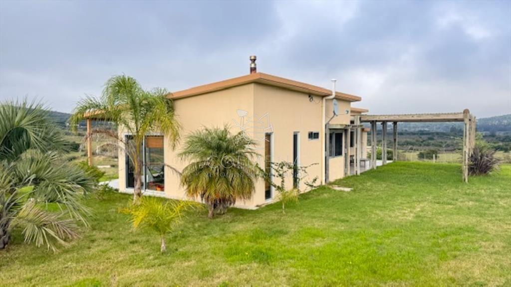 Chacra de 6 has con 664 m2 - cerca de Piriapolis