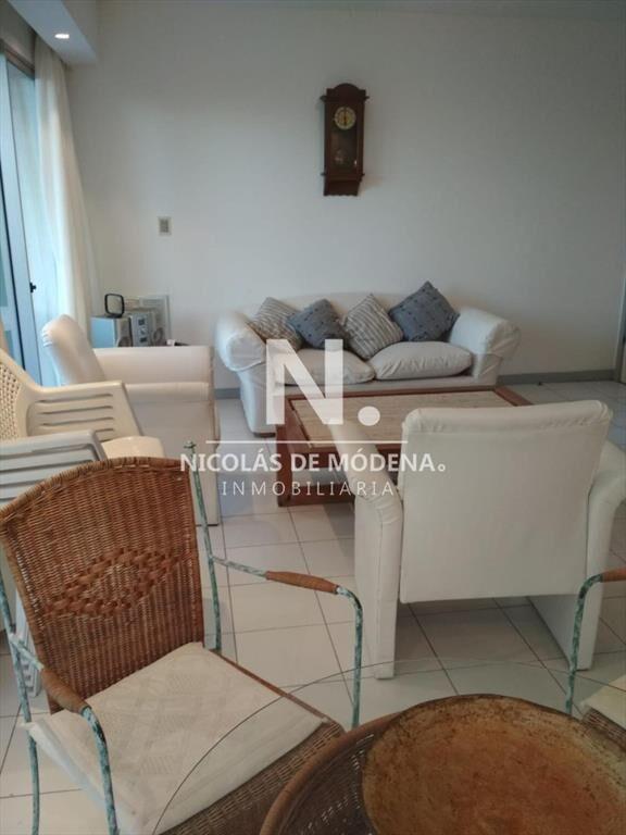 Vende apartamento de 3 dormitorios en Brava, Punta del Este