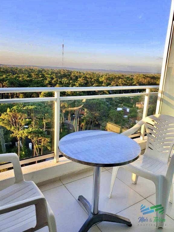 Excelente oportunidad en venta... piso alto ..