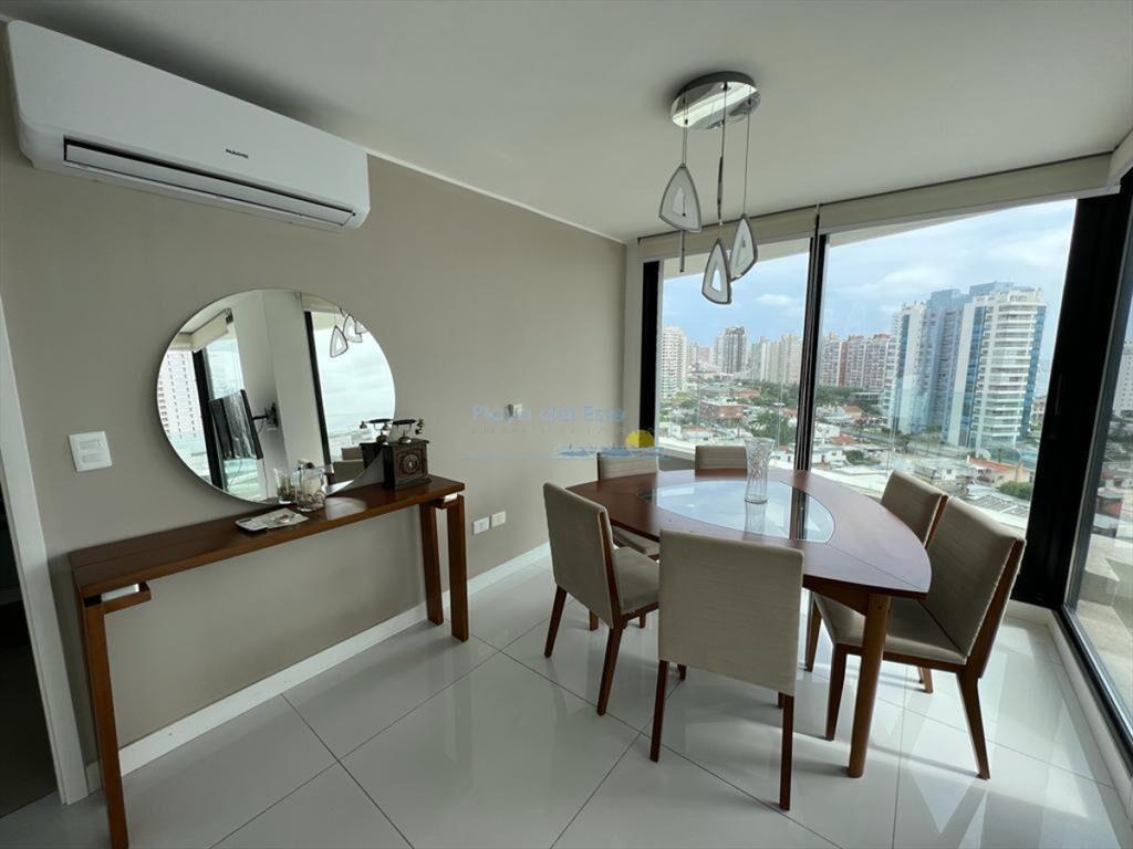 Apartamento en venta de 3 dormitorios en Edificio