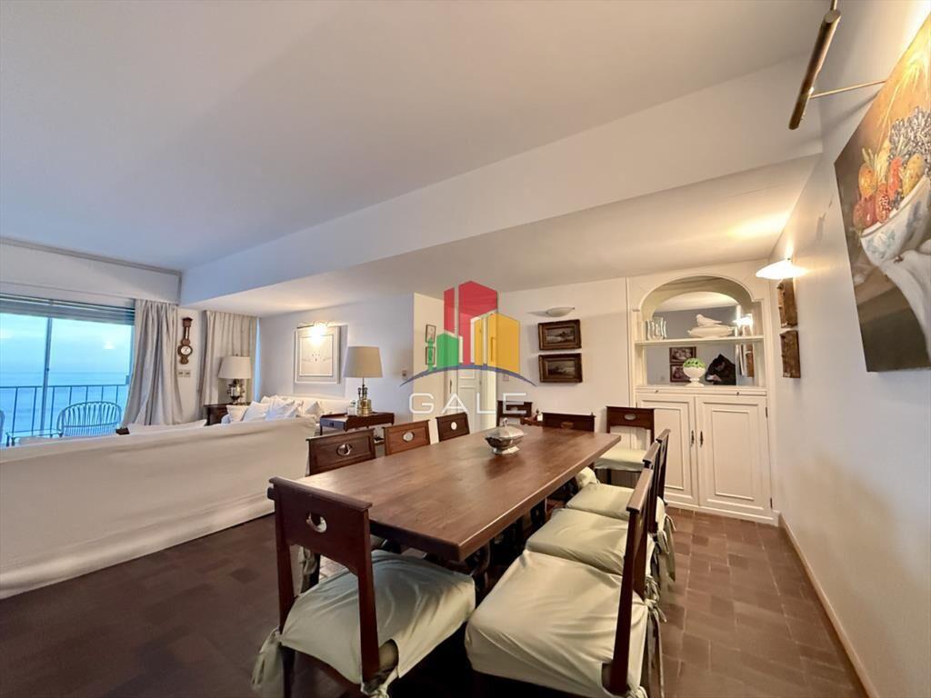 Apartamento en Peninsula, 4 dormitorios
