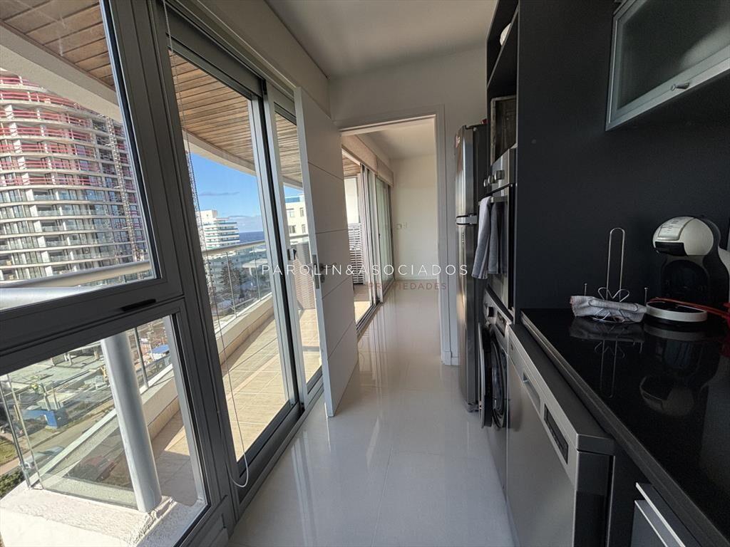 Apartamento en venta en Icon Tower, Punta del