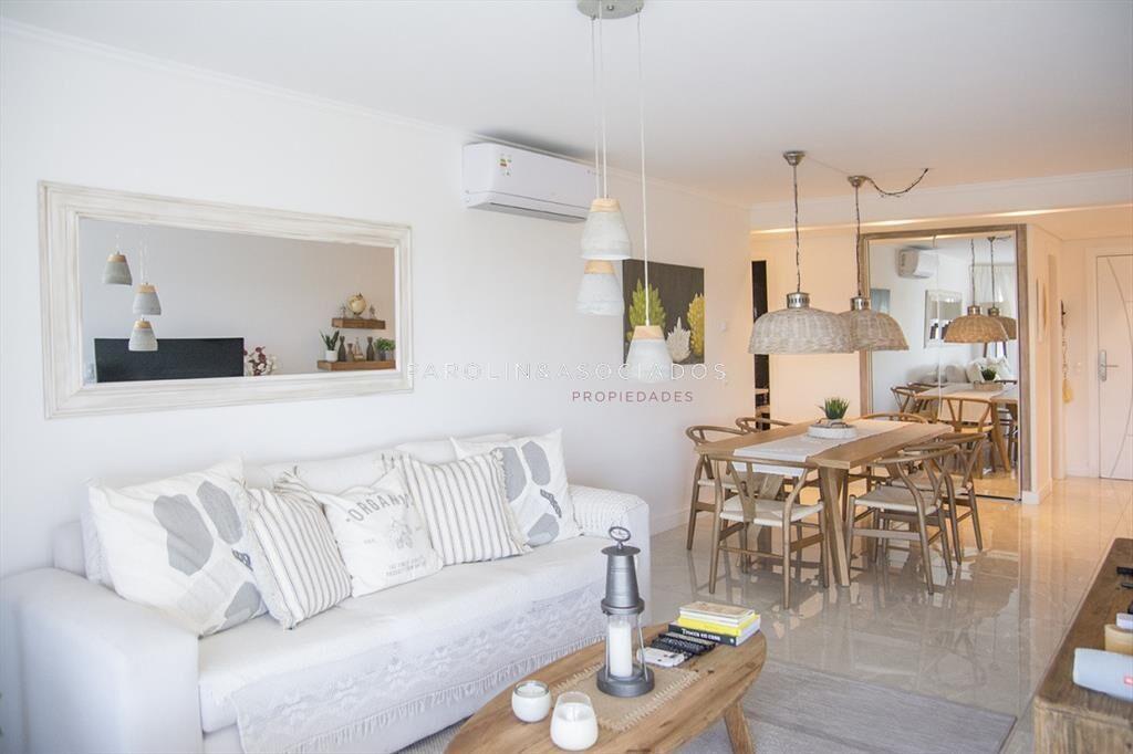 Apartamento 2 dormitorios en venta a metros del mar, Punta