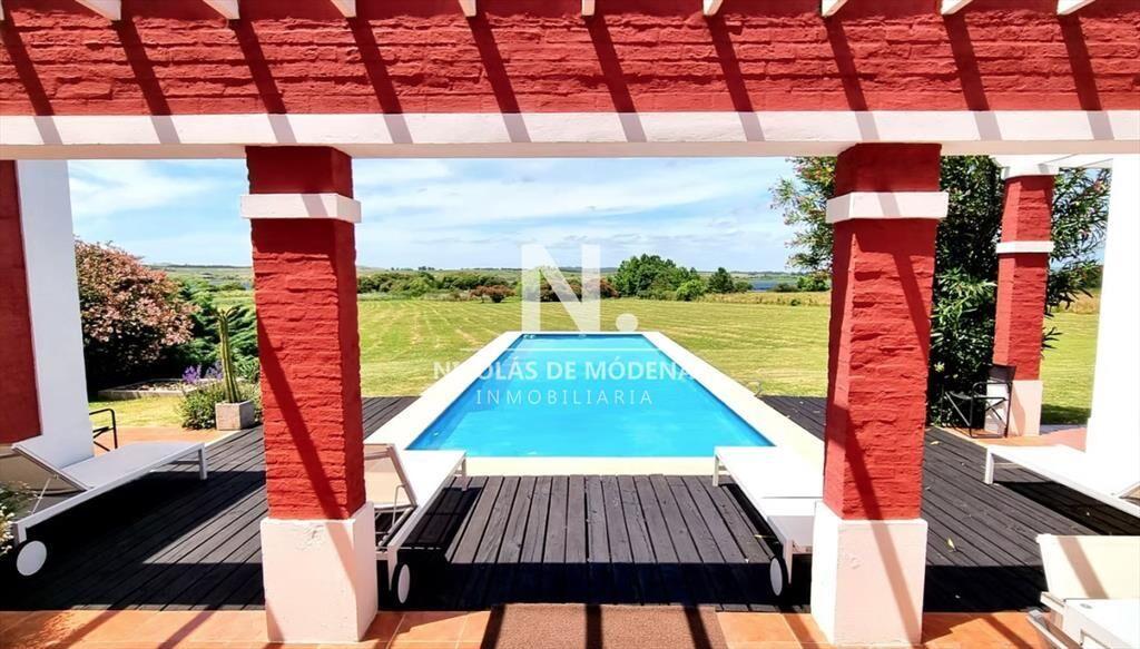 vende espectacular Chacra en Lomas del Sauce