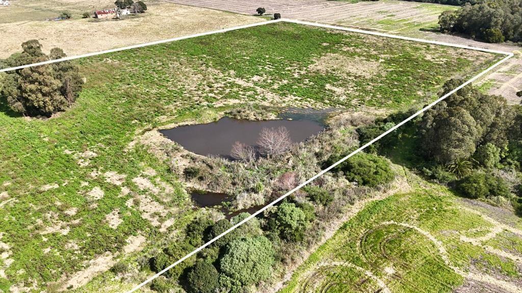 Vendo campo terreno 4,4 hectáreas c tajamar Sauce