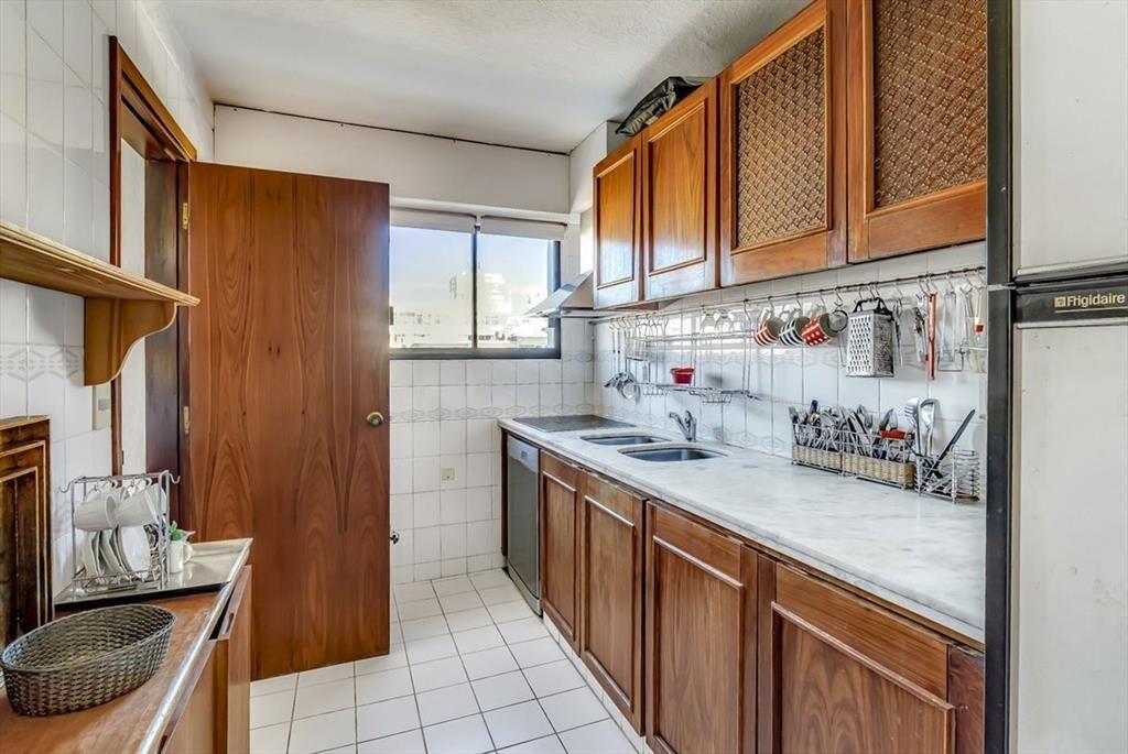 APARTAMENTO EN VENTA 3 DORMITORIOS FRENTE AL MAR.