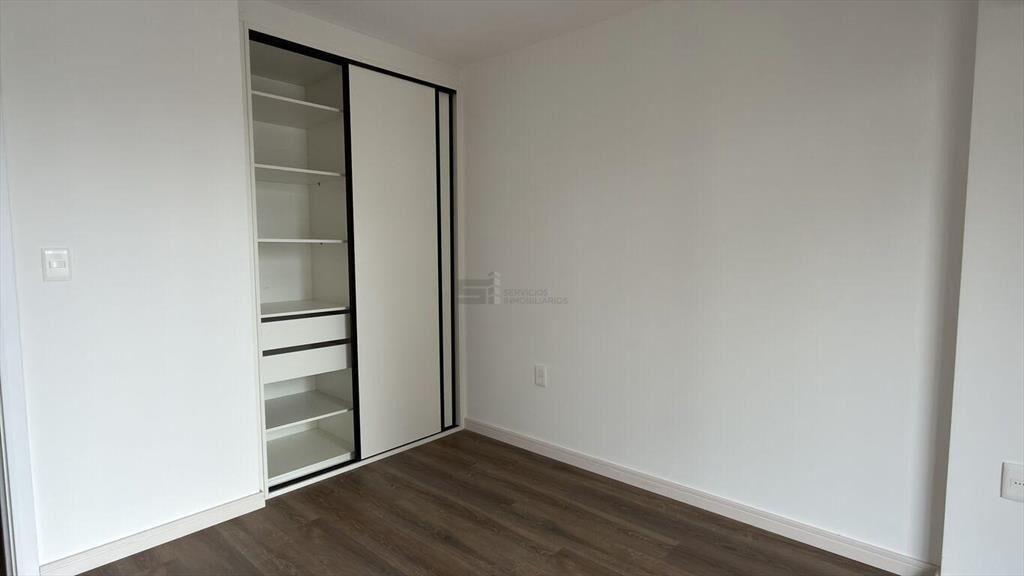 Si Alquila apartamento 1 dormitorio balcón estrena Cordón